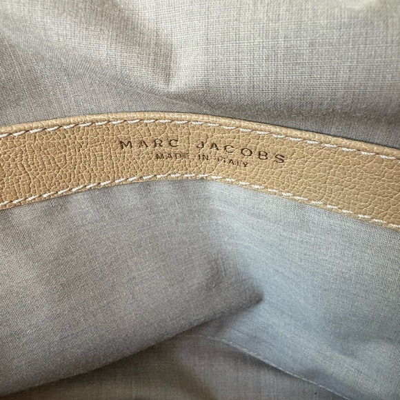 Marc Jacobs Little Gordon Shoulder Bag - Picture 9 of 16